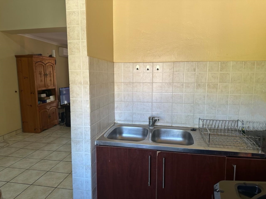 2 Bedroom Property for Sale in Waterval East North West